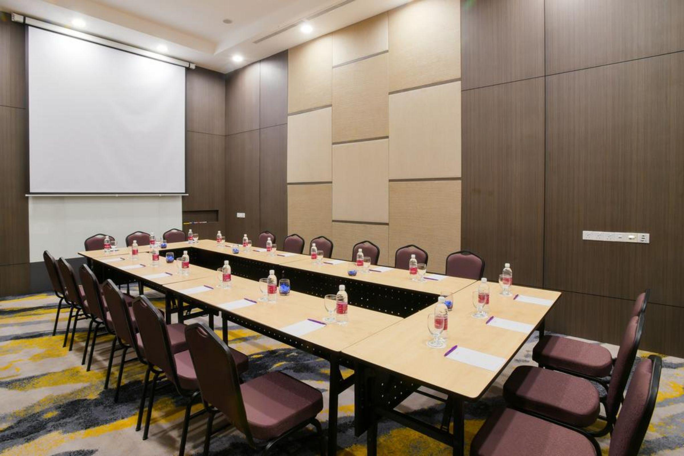 Batu Caves Mercure Selangor Selayang מראה חיצוני תמונה
