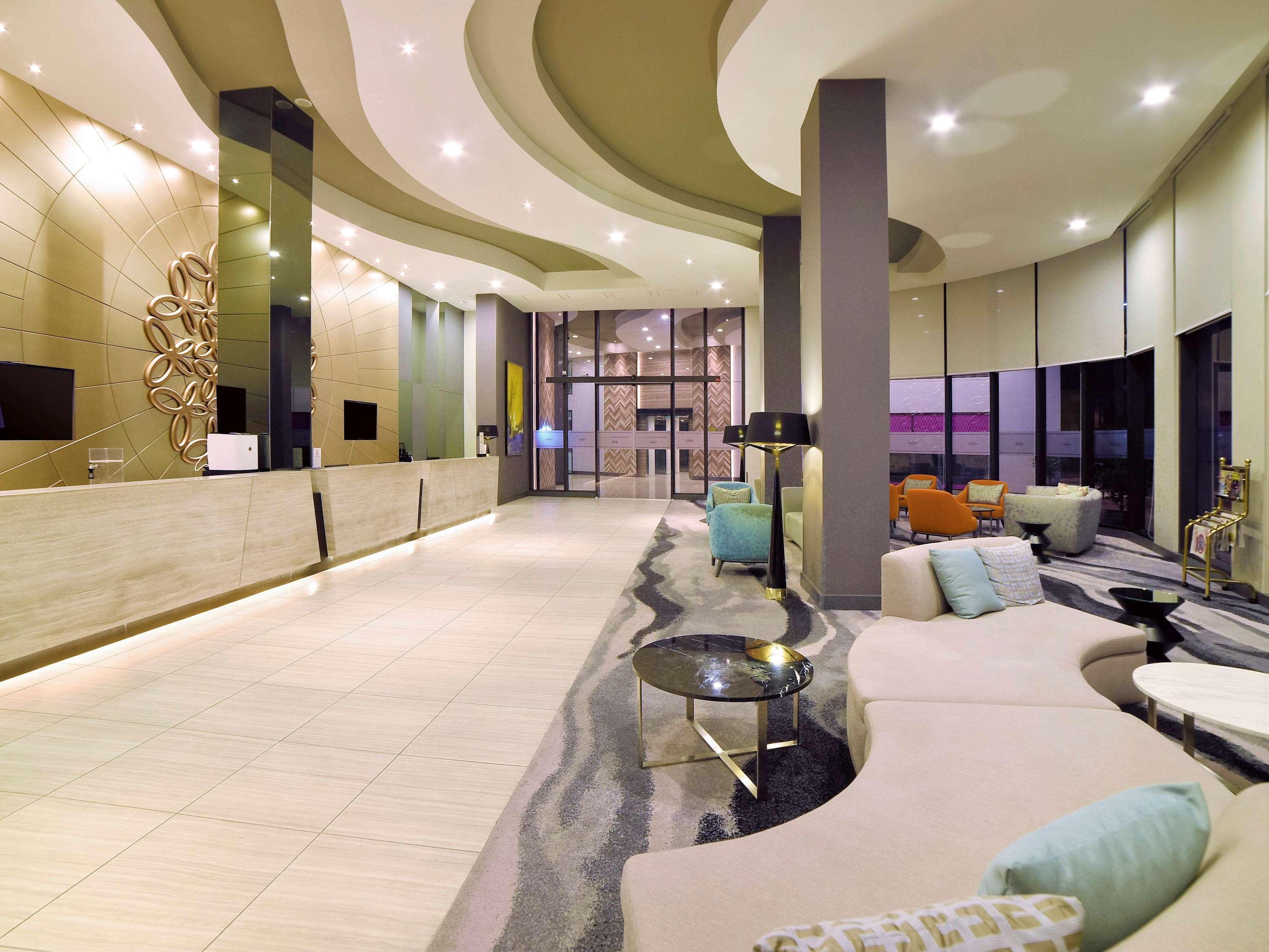 Batu Caves Mercure Selangor Selayang מראה חיצוני תמונה