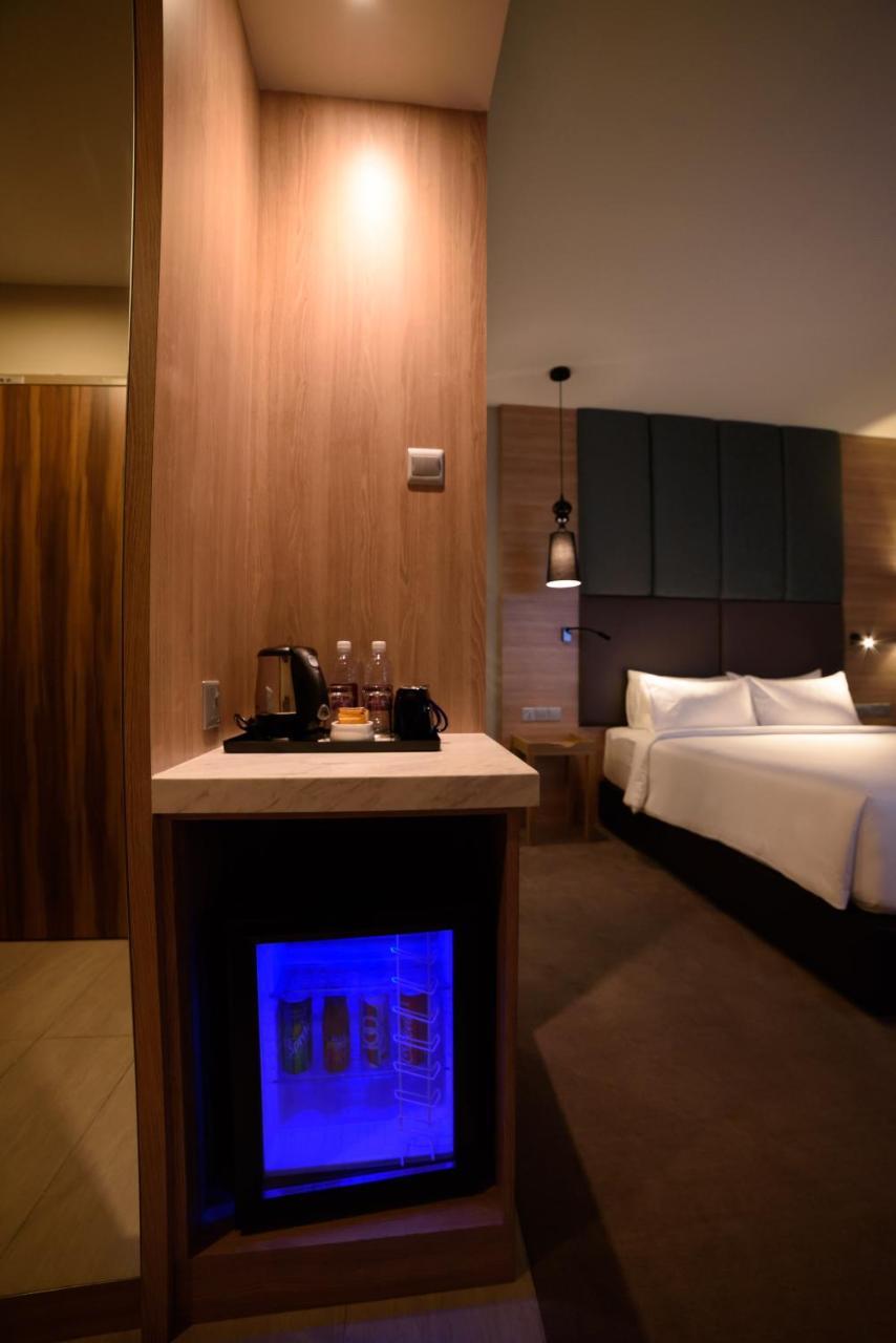 Batu Caves Mercure Selangor Selayang מראה חיצוני תמונה
